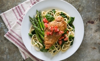 Chicken Scaloppine with Spinach and Linguine